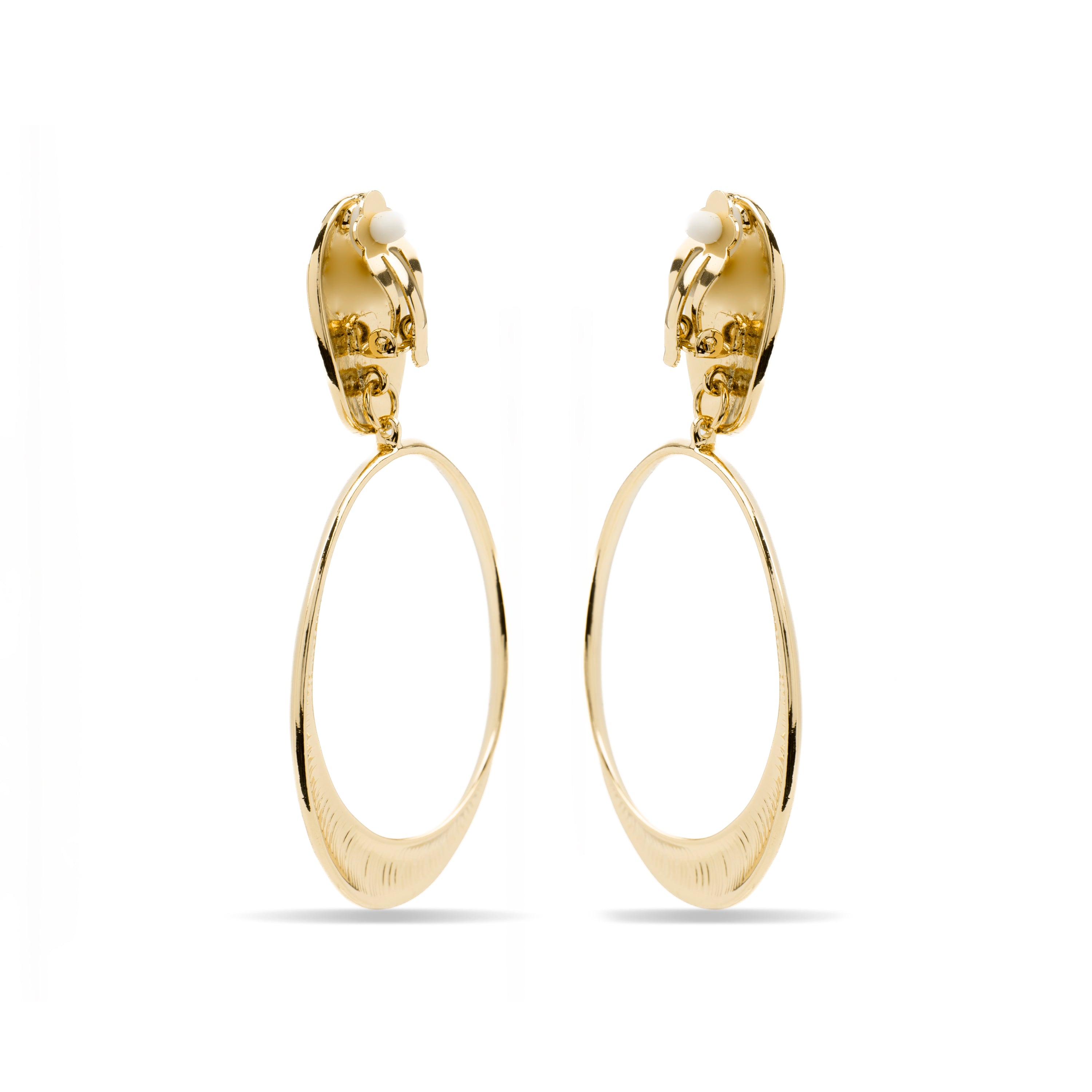 Pendientes Elnath acabados en oro amarillo 18k